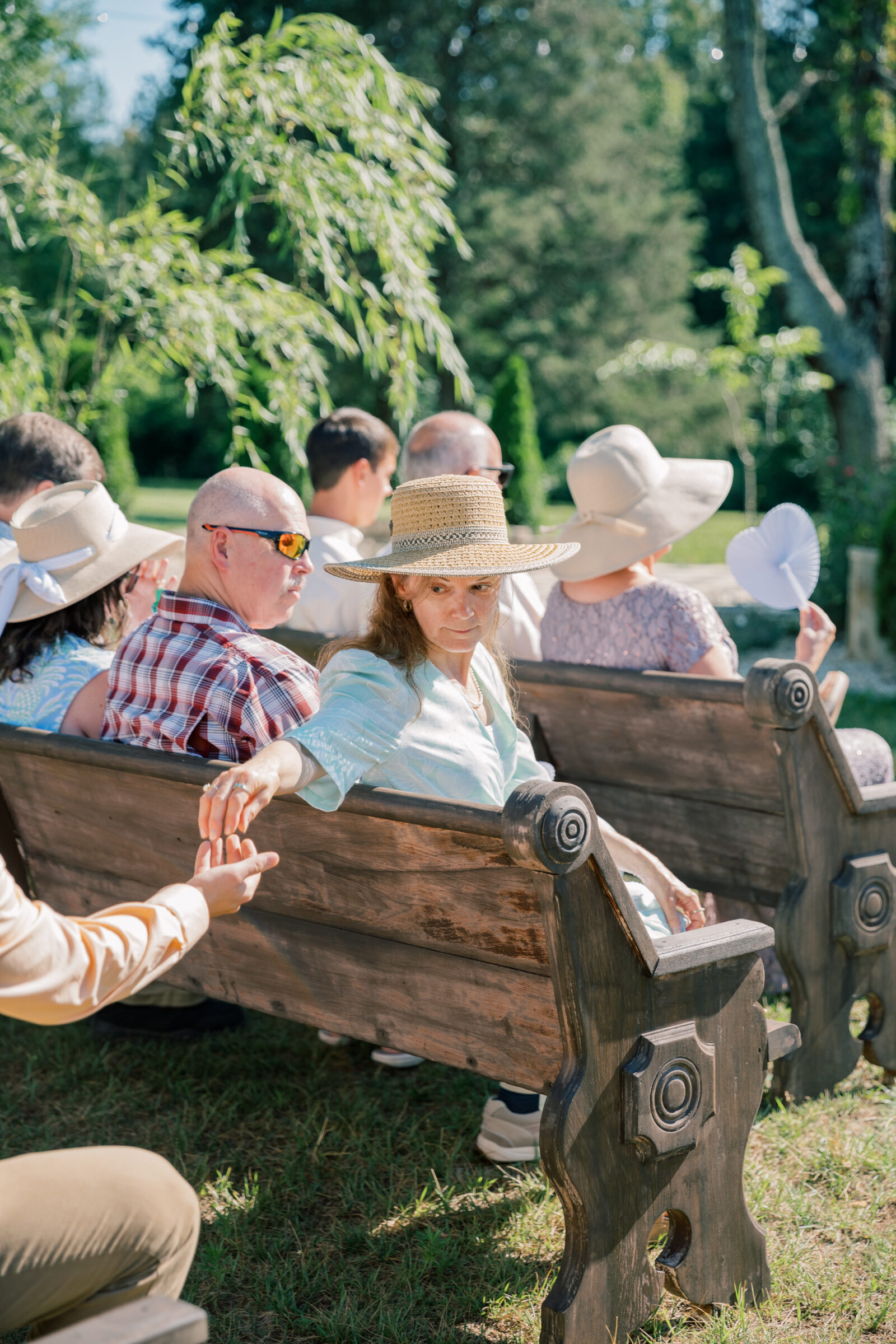 Three Oaks Manor Wedding in Madison Heights, VA | Virginia Wedding Photographer | guests pass wedding bands during wedding ceremony to bless them