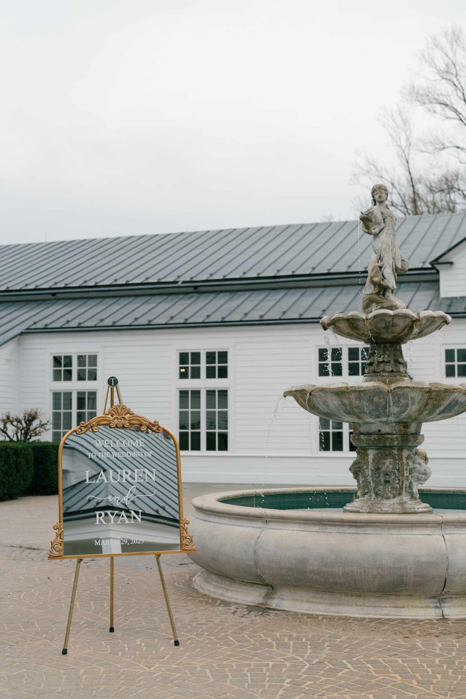 Charlottesville VA Wedding Photographer | Trump Winery Grand Hall fountain with mirror welcome sign